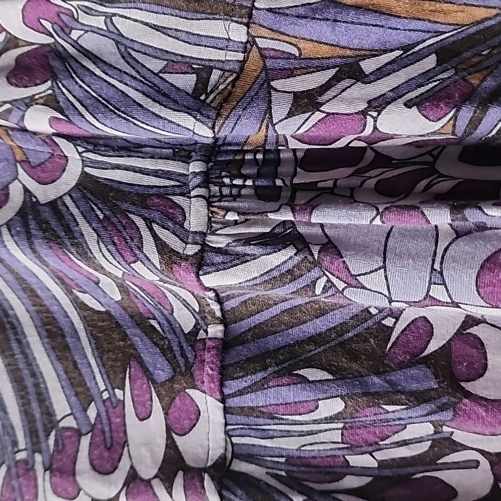 Max & Co Vibrant Printed Jersey Knit Flowy Dress - Picture 5 of 9